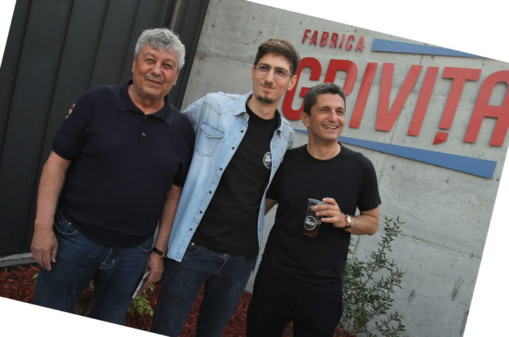 Mircea Lucescu, Matei Lucescu şi Răzvan Lucescu, la deschiderea fabricii. Foto: Libertatea