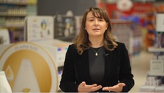 Reportaj VIDEO. A început Festivalul Ofertelor Wow Auchan. Cel puţin 20% reducere la mărci ca Barilla, Rio Mare, Dero sau Dove (Proiect Special)