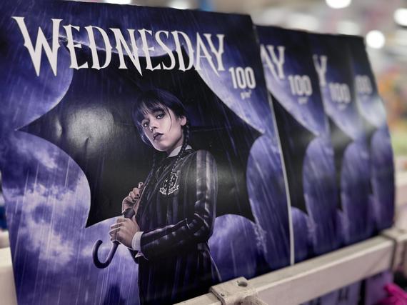 GALERIE FOTO. Harry Potter, Friends, Frozen, Pokemon şi lumile Marvel şi Disney, pe ghiozdane şi rechizite. Să tot alegeţi! (Proiect special)