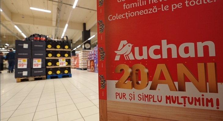 Reportaj VIDEO. Reduceri de până la 50% la 20 de ani de Auchan în România. Ce avantaje sunt pentru copii la seturile Lego?