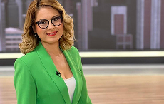 INTERVIU. „Emisiunea 3 ceasuri bune nu are vacanţă”. Ce spune prezentatoarea Maria Smarandache, care împlineşte 20 de ani de TVR