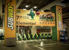 SECŢIUNE SPECIALĂ. Staţiile de metrou, "invadate" de Subway