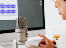 AUDIENŢE RADIO. Ce posturi s-au ascultat în toamna pandemiei? Radio ZU şi Kiss FM, primele în top