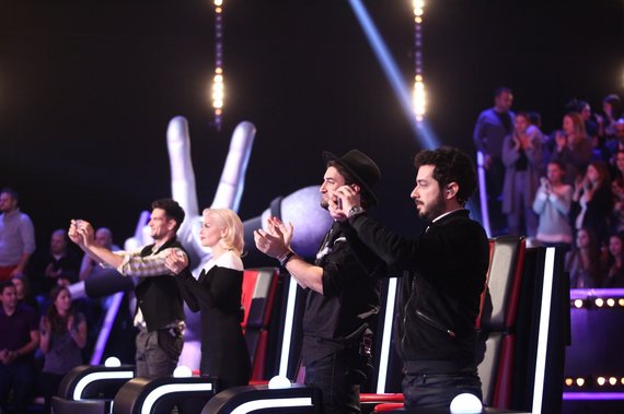 AUDIENŢE. Vocea României la primele live-uri: vârf de peste două milioane. Intersecţia cu X-Factor