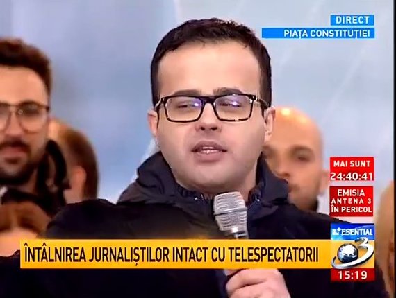 Câteva mii de oameni în piaţă, peste un milion la televizor. Antena 3, cel mai urmărit post TV cu mitingul din Piaţa Constituţiei