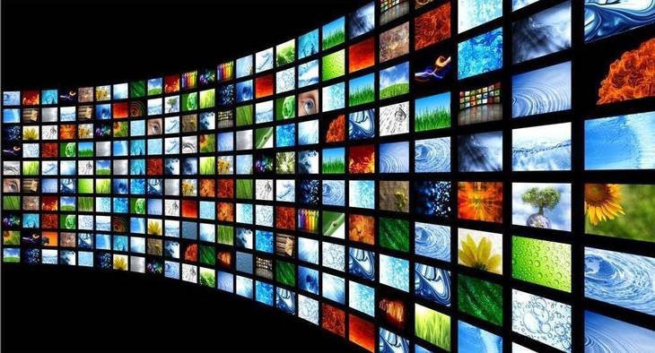 Câţi români s-au uitat la TV în aprilie? Scădere de peste un milion într-o lună