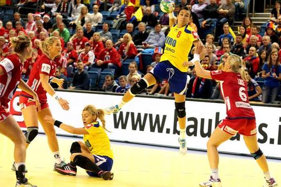 AUDIENŢE. TVR 2, de câteva ori peste TVR 1, cu meciul de handbal România - Rusia