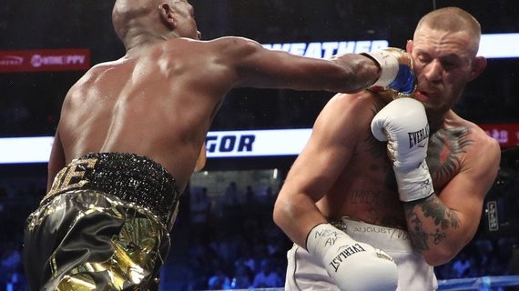 AUDIENŢE. Câţi români s-au trezit dis de dimineaţă pentru meciul Mayweather - McGregor