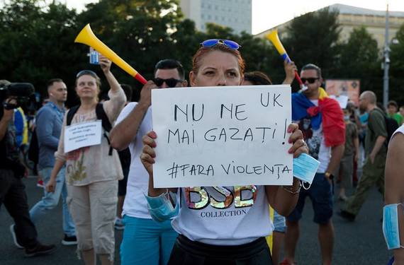 Protestele au făcut audienţă şi fără violenţă. Antena 3 şi Realitatea TV, cele mai urmărite cu protestele paşnice de sâmbătă