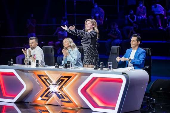 AUDIENŢE. A scăpat de "mascaţi", dar a dat de turci. X Factor, învins de serialul de pe Kanal D şi de filmul Pro