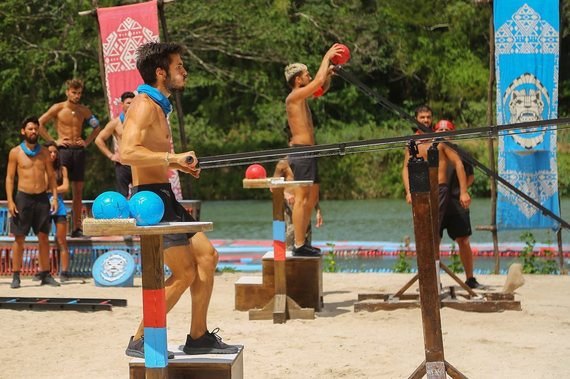 AUDIENŢE. Duel strâns între Las Fierbinţi şi Survivor, joi seara. Pro TV a câştigat cu serialul de comedie, dar şi Kanal D a fost lider cu show-ul din Dominicană