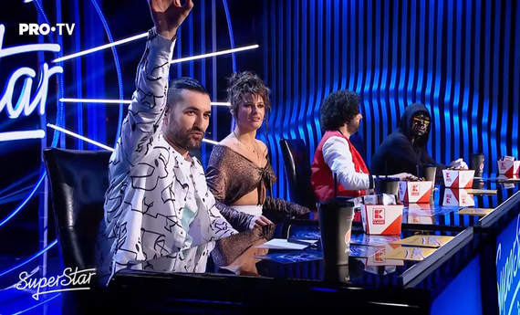 AUDIENŢE. SuperStar, X-Factor sau serial turcesc? Ce au ales românii vineri seara?