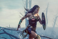 AUDIENŢE. Românii au fost cu ochii pe Femeia Fantastică, la Pro TV. Pelicula cu Gal Gadot, peste Nea Mărin