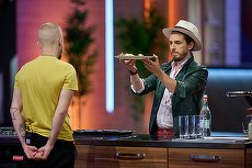 AUDIENŢE. Pro TV a pierdut ţara şi oraşele, cu MasterChef. Totuşi, show-ul de gătit a câştigat tinerii. Pro TV a dat şi cel mai urmărit jurnal