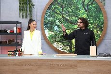 Şi a treia e câştigătoare. Chefi la cuţite, primii în audienţă cu a treia ediţie din acest sezon
