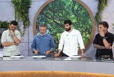 AUDIENŢE. Chefii, debut cu stângul. Antena 1, bătută şi de Pro TV şi de Kanal D, la nivel naţional. Astăzi e prima confruntare Chefi la Cuţite - MasterChef
