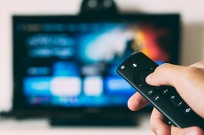 AUDIENŢE PRIME-TIME APRILIE. Consumul TV a intrat la apă. Cum arată topul celor mai urmărite televiziuni. 