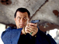 AUDIENŢE. 20 din 20. Pro TV a mizat pe filme de acţiune şi a câştigat tot. Băieţii răi din iulie: Segal, Stallone sau Denzel Washington