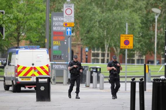 SHARED NEWS. Atentatul terorist de la Manchester, viral pe reţelele sociale