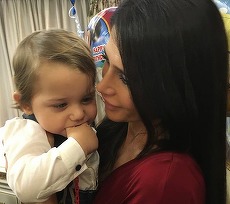 Eba, un copil şi un singur nume - "Traian jr." au stârnit o ploaie de comentarii