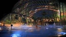 BLOGOSFERĂ. Deschiderea Therme Bucureşti, o postare distribuită de peste 4.600 de ori