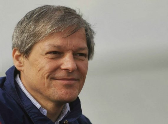 Ziua lui Cioloş în social media: zeci de mii de share-uri pentru "mocirlă" dar şi pentru ancheta lui Lucian Mîndruţă