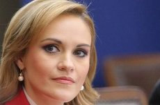 Gabriela Firea, „populară” pe bloguri. Motivul: benzile dedicate autobuzelor