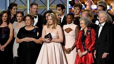 Emmy 2017 lista câştigătorilor: Veep şi Povestea Slujitoarei, vedetele galei