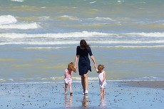 COMUNICAT. 1 Mai si Paste pe litoral? Poate deveni realitate doar cu cele mai bune oferte de cazare in Mamaia!