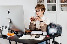 COMUNICAT. Care sunt motivatiile adultilor pentru a urma cursuri de engleza?

