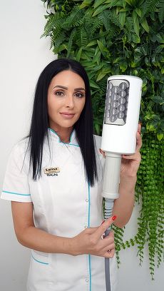 
COMUNICAT. Singurul tratament anticelulitic şi de remodelare corporală sigur în sarcină şi alăptare.
