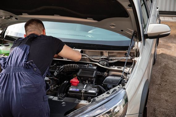 COMUNICAT. Firmele de baterii auto Cluj, mereu in miscare, pregatite sa repuna soferii pe... drumul cel drept!