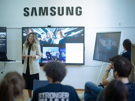 COMUNICAT. Samsung România dă startul celei de-a treia ediţii a competiţiei Solve for Tomorrow pentru tineri inovatori
