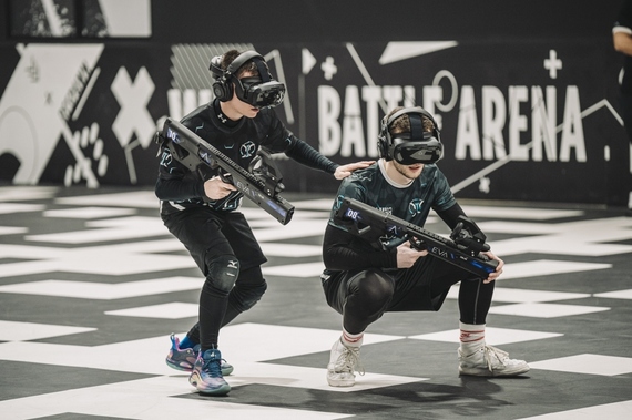 COMUNICAT. Prima arenă de esports în realitate virtuală se inaugurează în Bucureşti

