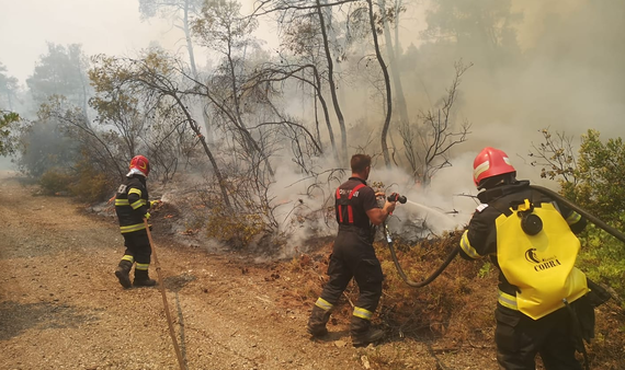 Fake news cu pompierii români din Grecia. O publicaţie elenă e de vină