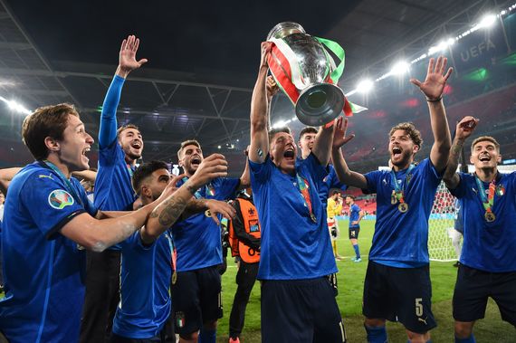 RECORD! Italia - Anglia, cel mai tare meci de la Euro 2020! Şi pe teren, şi în audienţe. Trei milioane de români la meciul câştigat de „Squadra Azzurra”