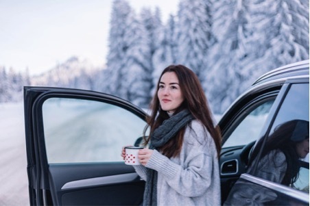 COMUNICAT. Te întorci acasă de sărbători? Găseşte uşor maşina perfectă pentru drumuri lungi şi vizite la familie