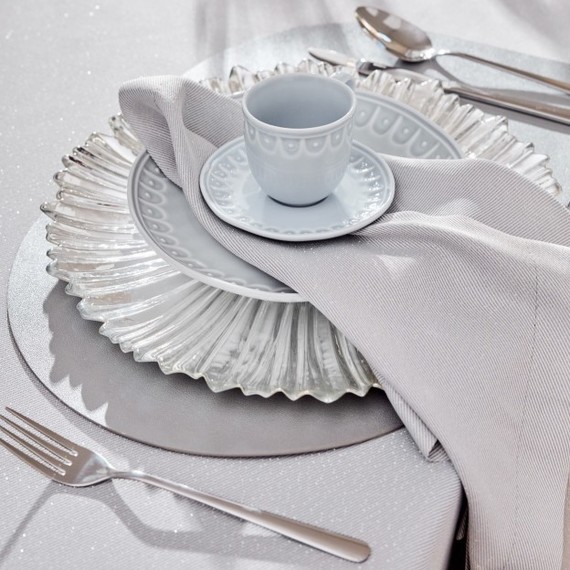 COMUNICAT. Naproane pentru masă - cum alegi dimensiunea corectă pentru fiecare tip de masă?