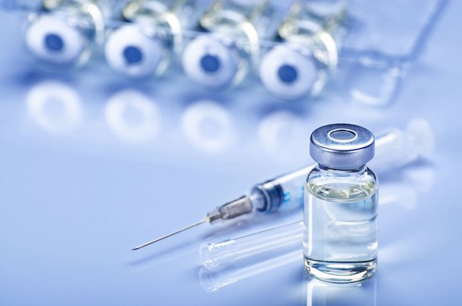 Progrese obţinute de cercetători pentru o imunitate de lungă durată în urma vaccinării