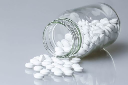 Un medicament antiepileptic asociat cu tulburări de dezvoltare la bebeluşi, folosit în tot mai multe ţări, sugerează un studiu OMS