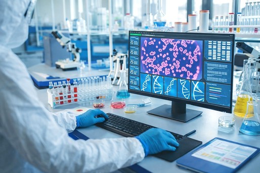 Bebeluşii sunt expuşi la peste 40 de „substanţe chimice eterne” încă dinainte de naştere, avertizează un studiu