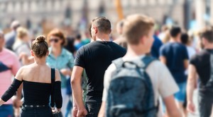 Disparităţi majore în sănătatea mintală a adolescenţilor europeni