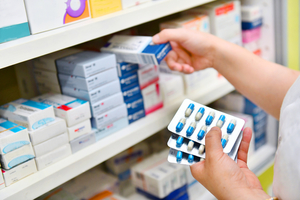 APMGR propune indexarea anuală a preţurilor medicamentelor ieftine cu inflaţia şi reducerea taxei clawback