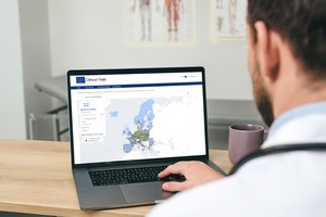 Pacienţii din UE pot căuta şi accesa studii clinice în limba lor maternă