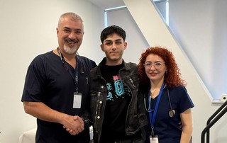 Premieră mondială în chirurgie cardiacă la Spitalul Nord Pipera: prima reparaţie completă a unei valve mitrale „în hamac”, o malformaţie congenitală rară a inimii, folosind un abord transaortic