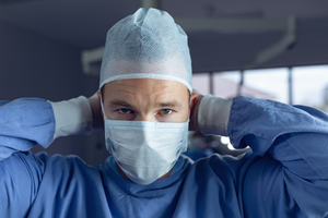 Numărul de medici din România a crescut cu peste 1.600 în 2024. Câte cadre medicale profesează în ţara noastră