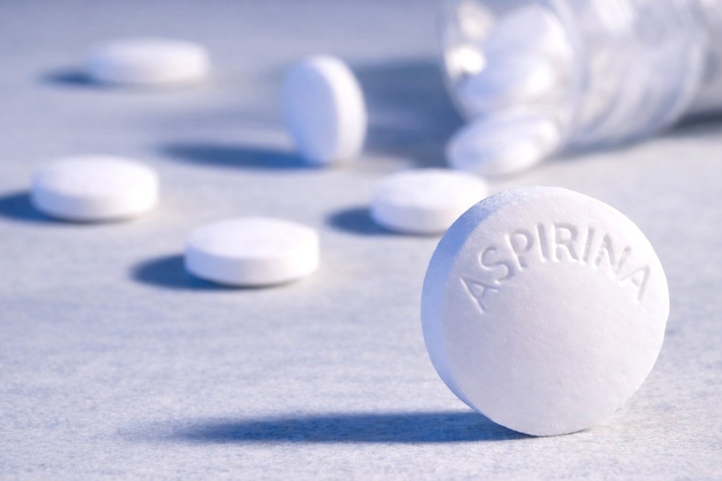 Administrarea zilnică de aspirină nu reduce riscul de cancer 