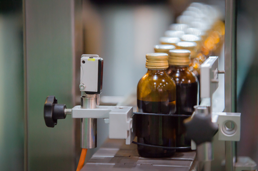 India impune standarde stricte pentru fabricile de medicamente, după moartea mai multor copii din cauza unui sirop de tuse contaminat