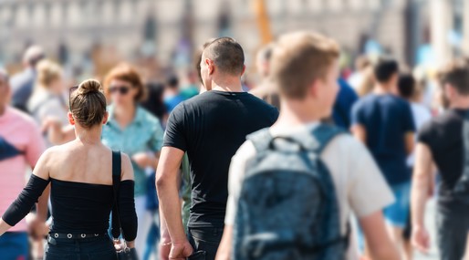 Poluarea atmosferică, factor major în creşterea cazurilor de cancer pulmonar la nefumători, în România