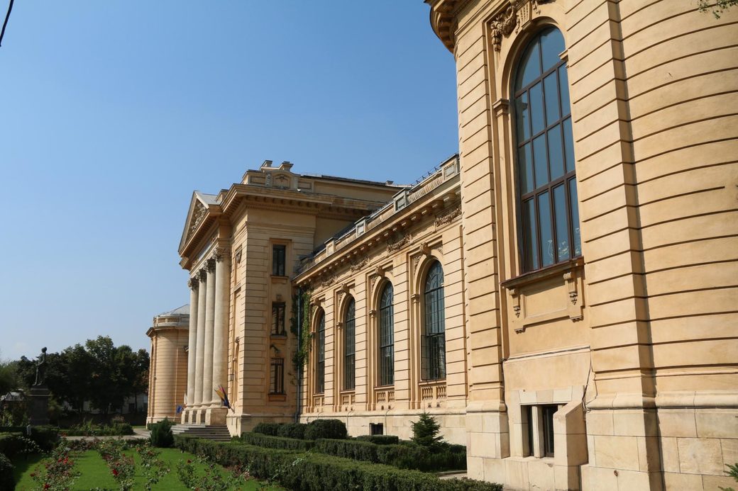 Câţi candidaţi s-au înscris pentru admiterea la UMF „Carol Davila” în acest an